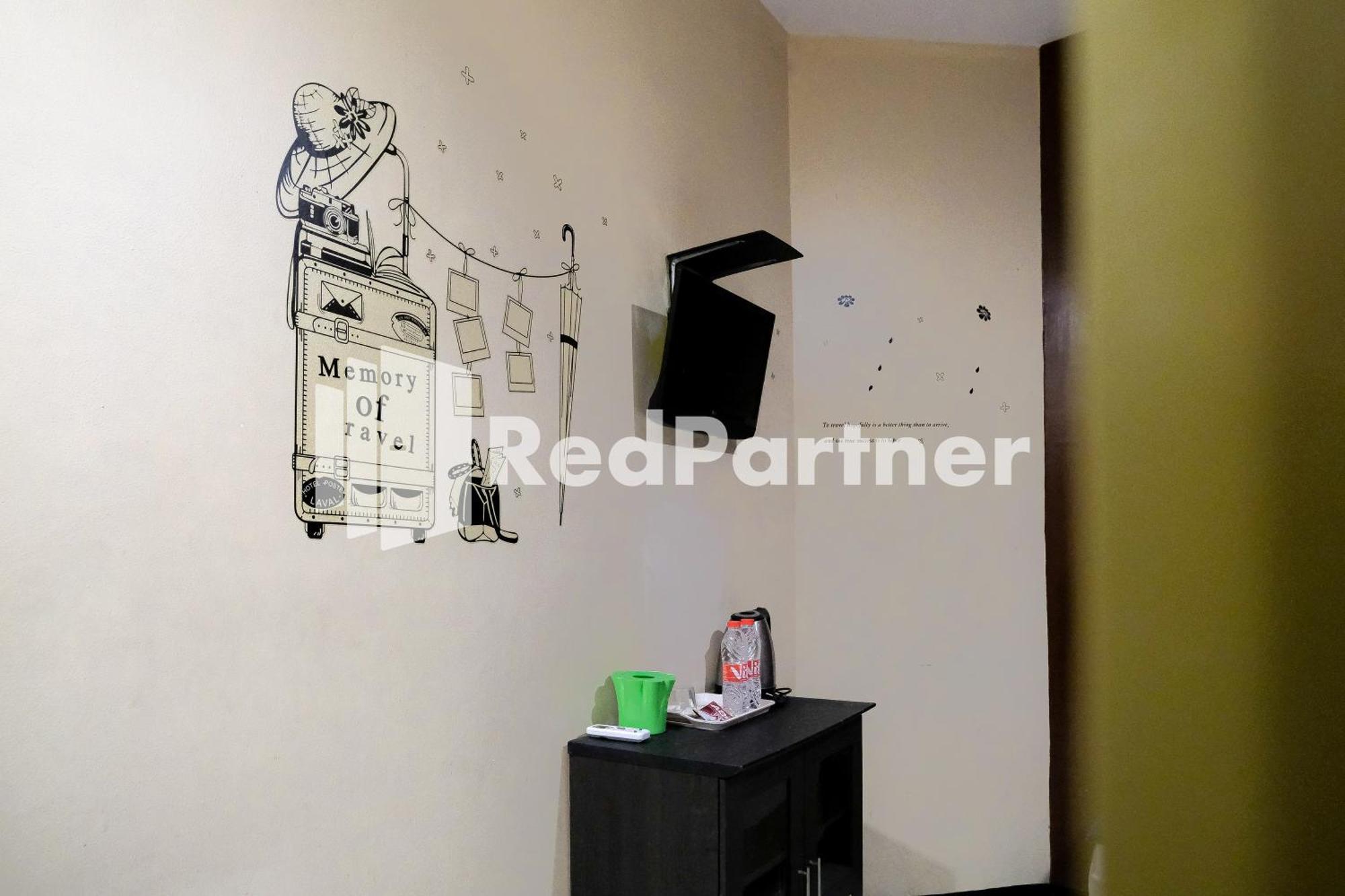 Reddoorz At Sparkling Hotel Surabaya Bagian luar foto