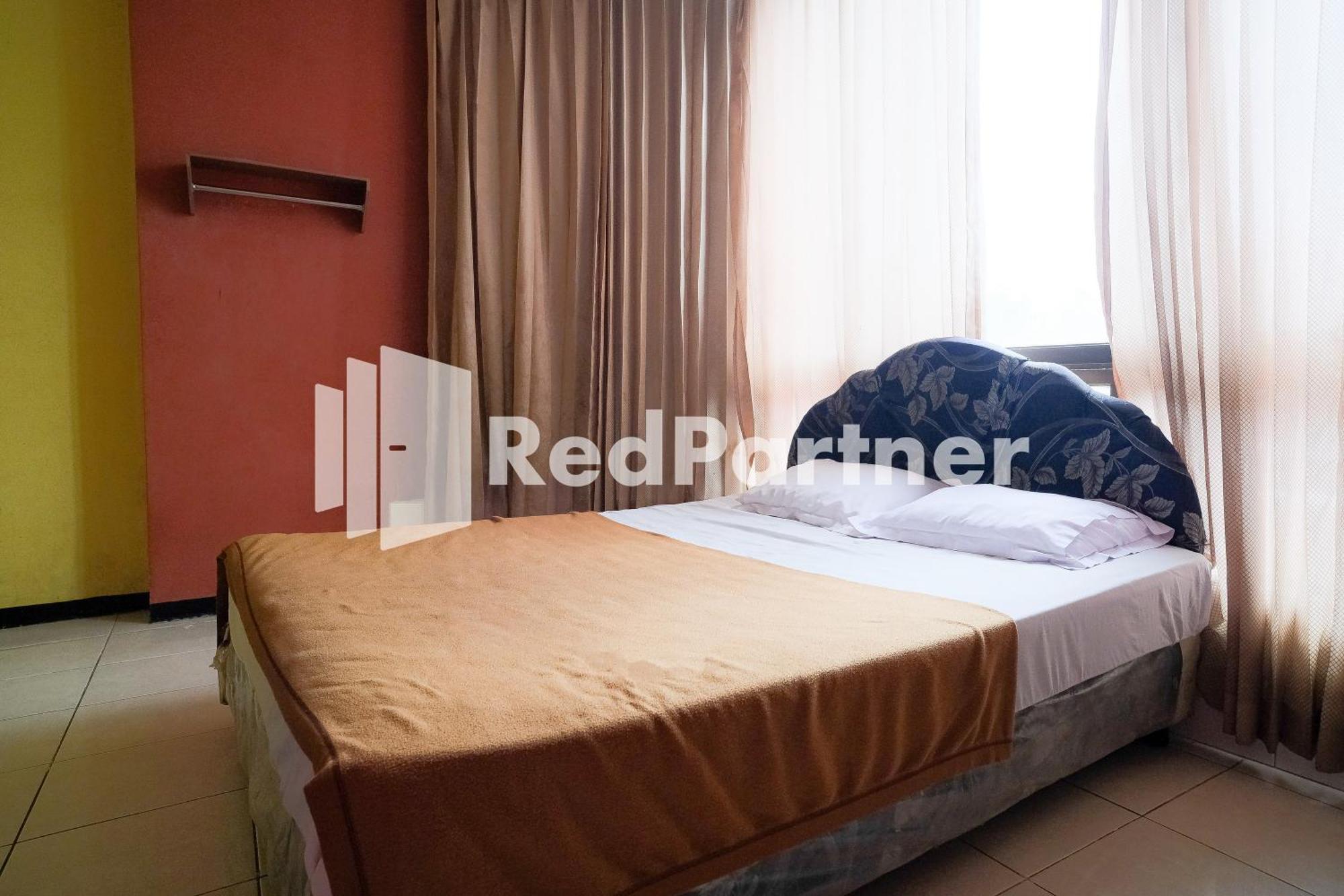 Reddoorz At Sparkling Hotel Surabaya Bagian luar foto